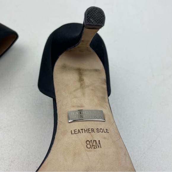 Badgley Mischka Black Satin Embellished Heels Size 8.5 - Picture 6 of 10